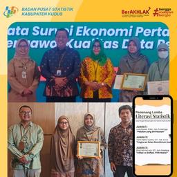 Pegawai BPS Kabupaten Kudus meraih juara II Lomba Literasi Karya Tulis 